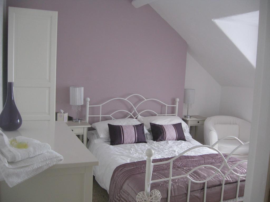 Witchingham B&B Holyhead Exteriér fotografie