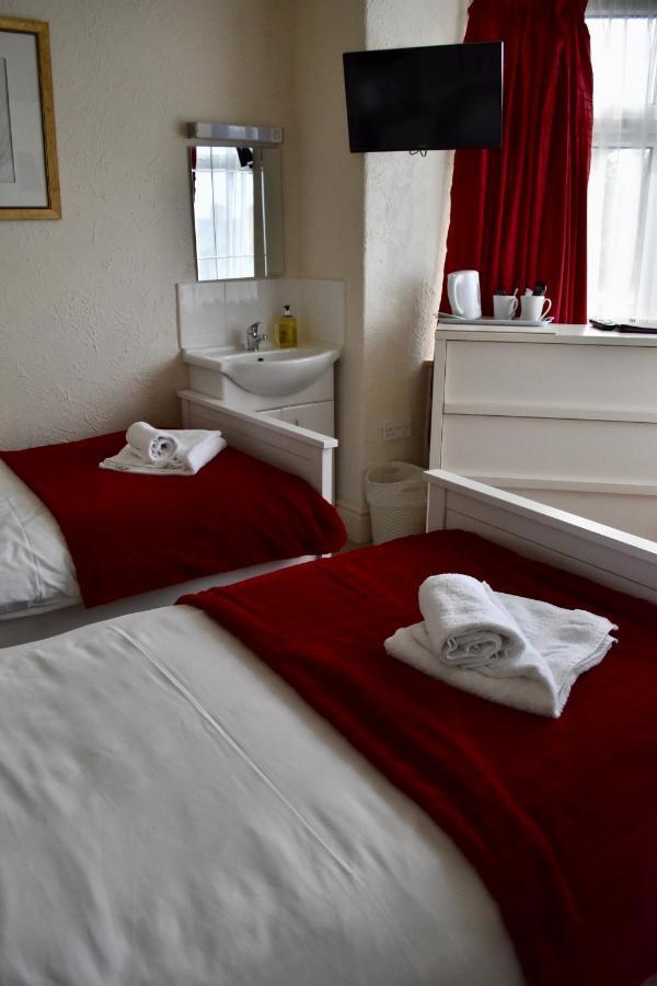 Witchingham B&B Holyhead Exteriér fotografie